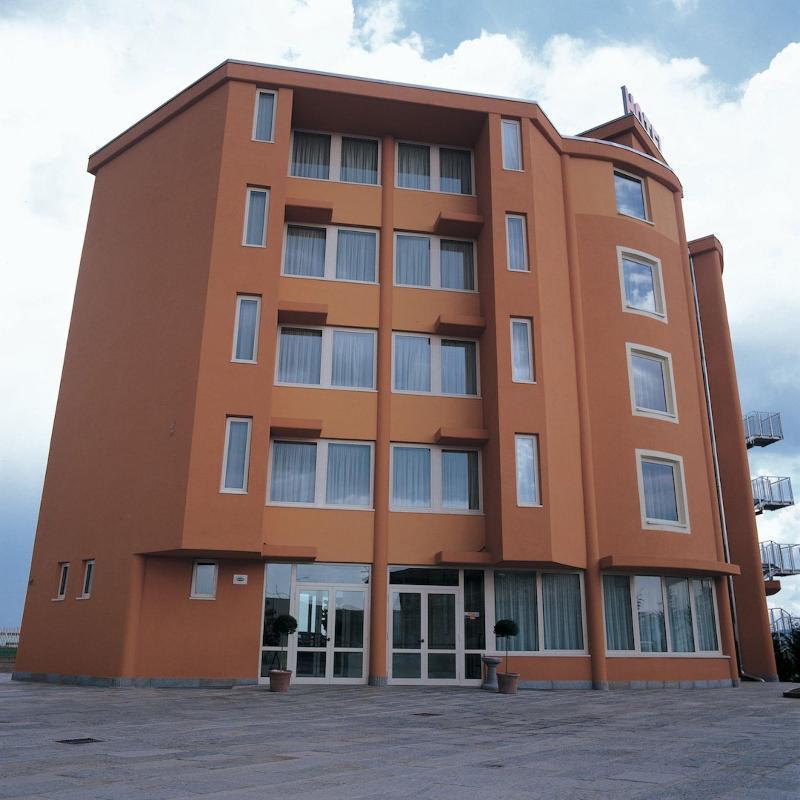 Hotel Verdina โวลเปียโน ภายนอก รูปภาพ